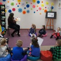 Kicia Kocia w Bibliotece w Godowie